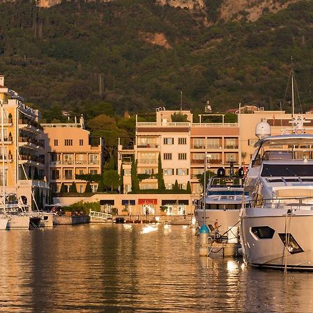 Villa Sandy Apartments Tivat Ngoại thất bức ảnh