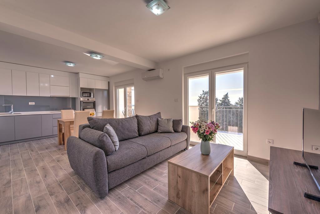 Villa Sandy Apartments Tivat Ngoại thất bức ảnh