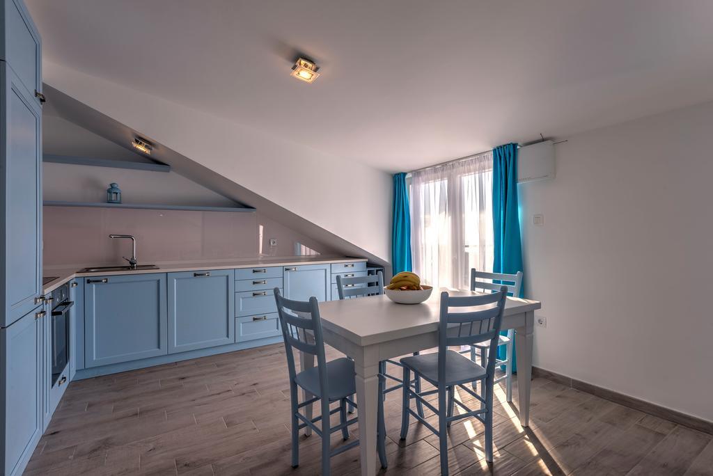 Villa Sandy Apartments Tivat Ngoại thất bức ảnh