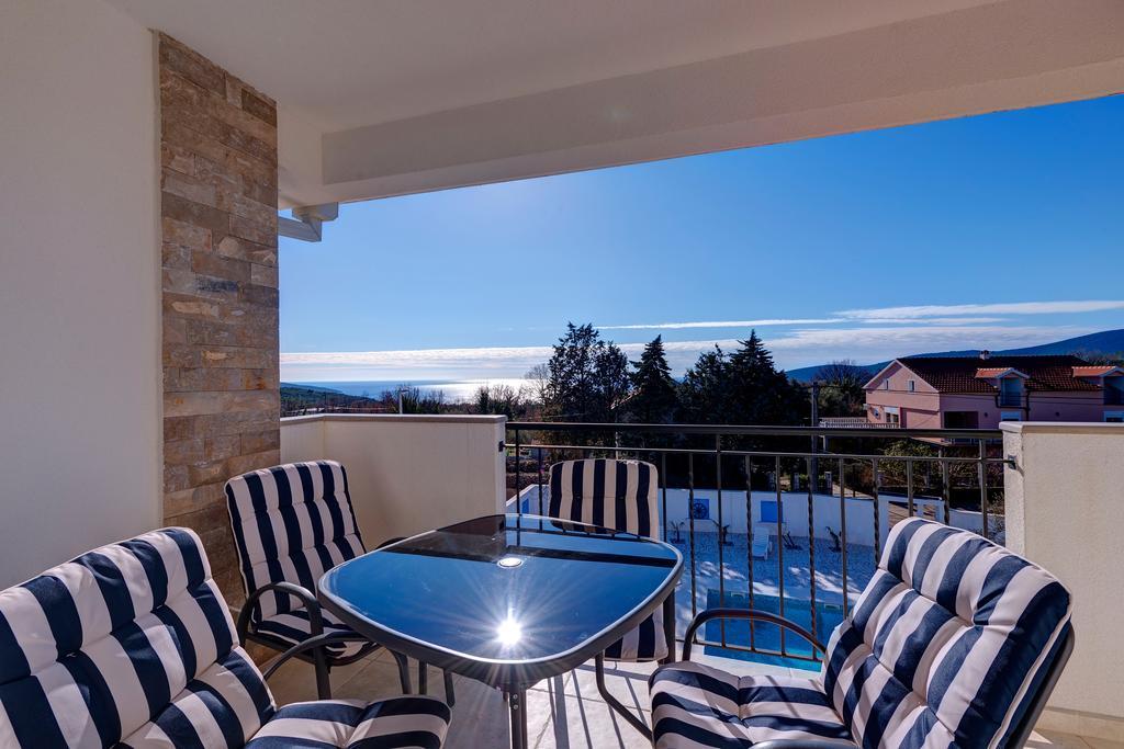 Villa Sandy Apartments Tivat Ngoại thất bức ảnh