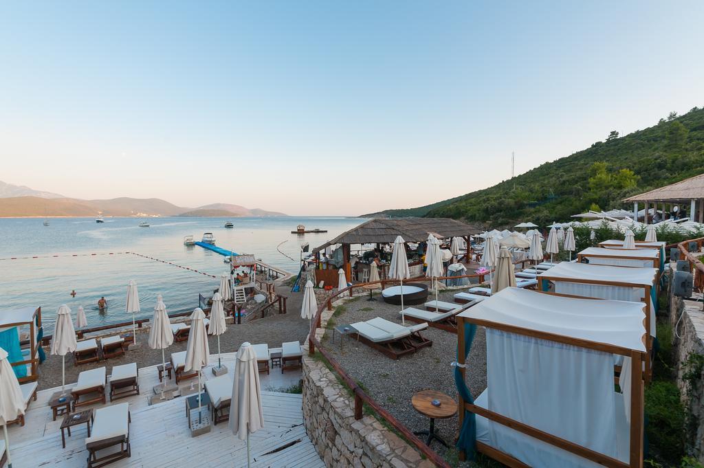 Villa Sandy Apartments Tivat Ngoại thất bức ảnh